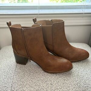Life Stride Boots - like new